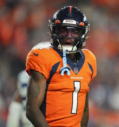 Broncos WR KJ Hamler facing lengthy absence after tearing muscle while training on his own, source says